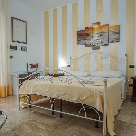 B&B Le Terrazze Mola di Bari Eksteriør billede