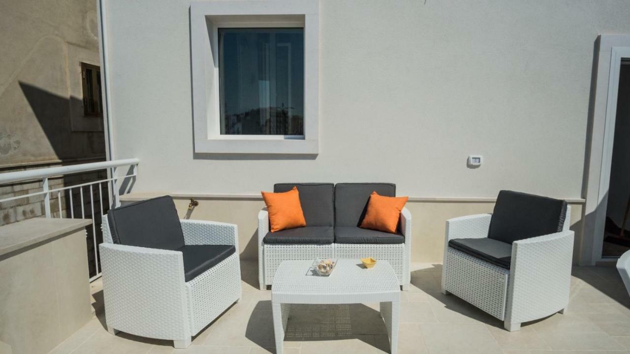 B&B Le Terrazze Mola di Bari Eksteriør billede
