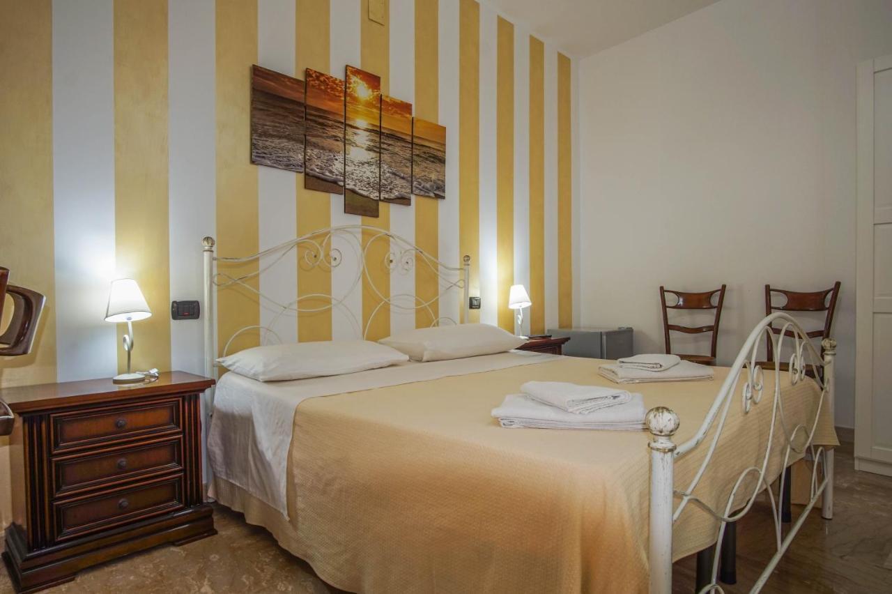 B&B Le Terrazze Mola di Bari Eksteriør billede